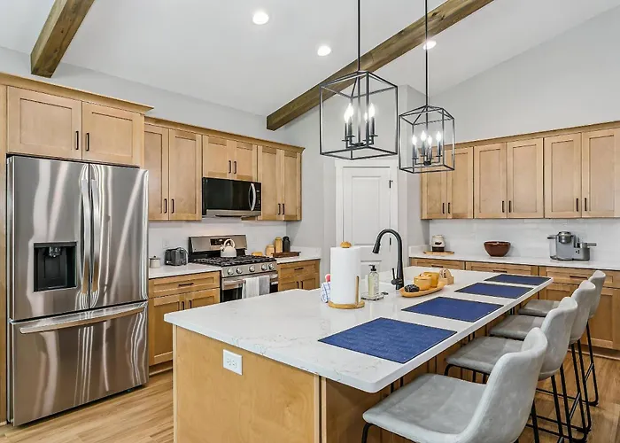 406 Hancock Ln * Pensacola